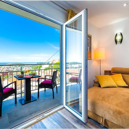 Exclusive Nia Dubrovnik