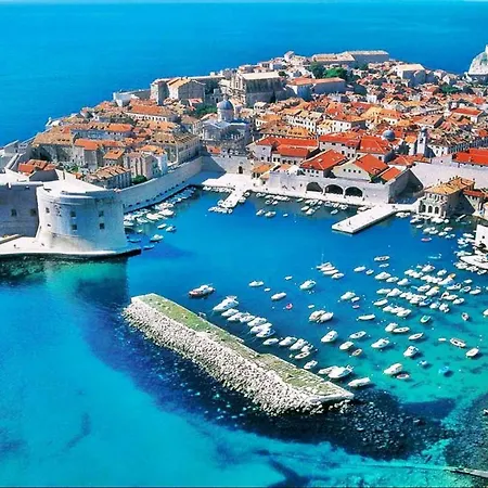 Exclusive Nia Appartement *